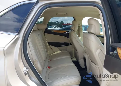 2015 Lincoln Mkc из США, поврежденный, VIN 5LMCJ1A99FUJ45268